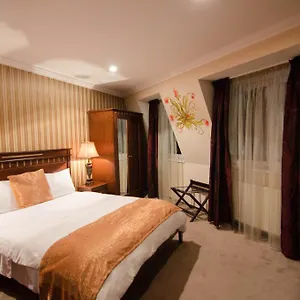 Hotel Boutique Monaco Boekarest